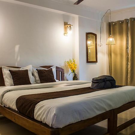 Hotel The Turquoiise House Morjim Esterno foto