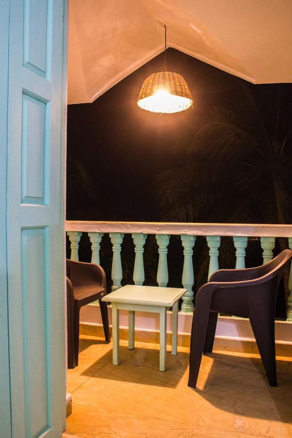 Hotel The Turquoiise House Morjim Esterno foto