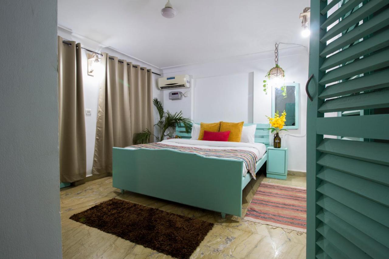 Hotel The Turquoiise House Morjim Esterno foto