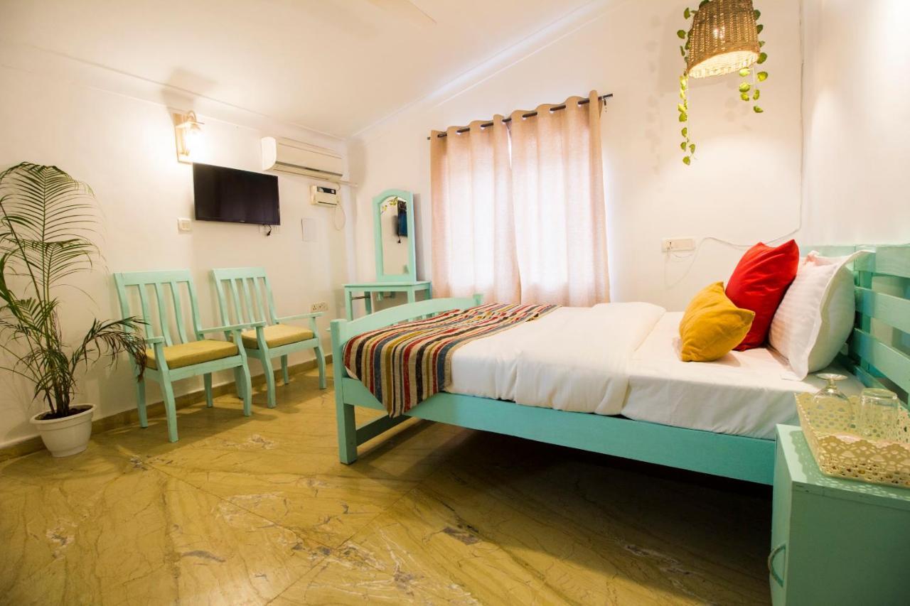 Hotel The Turquoiise House Morjim Esterno foto